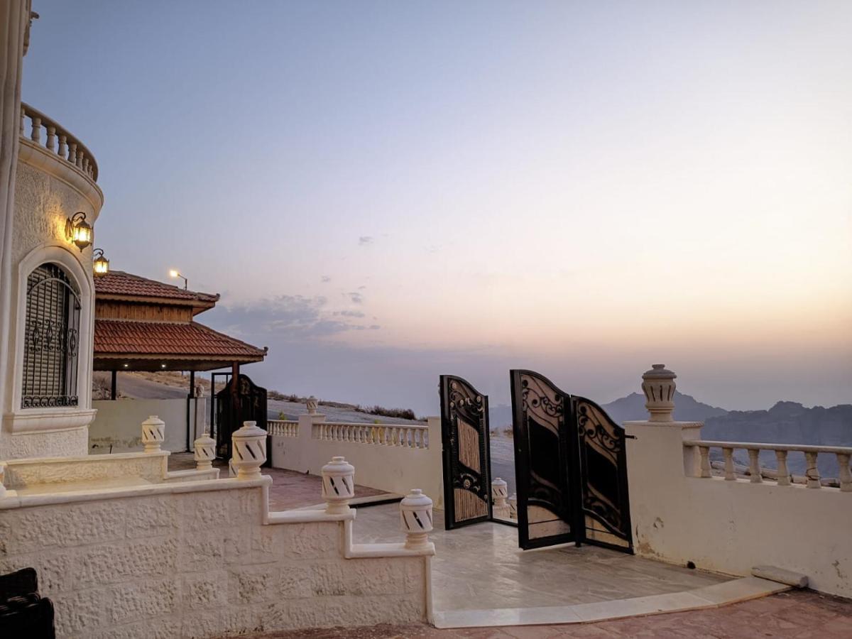 Relaxing Oasis Villa Wadi Musa Exterior photo